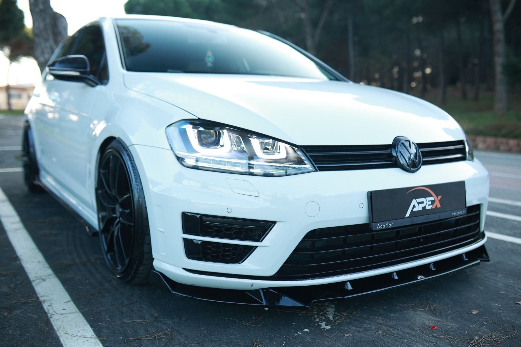 APEX - Frontsplitter passend voor Volkswagen Golf Mk7 R & R-Line (Mk7) (2013-2016)