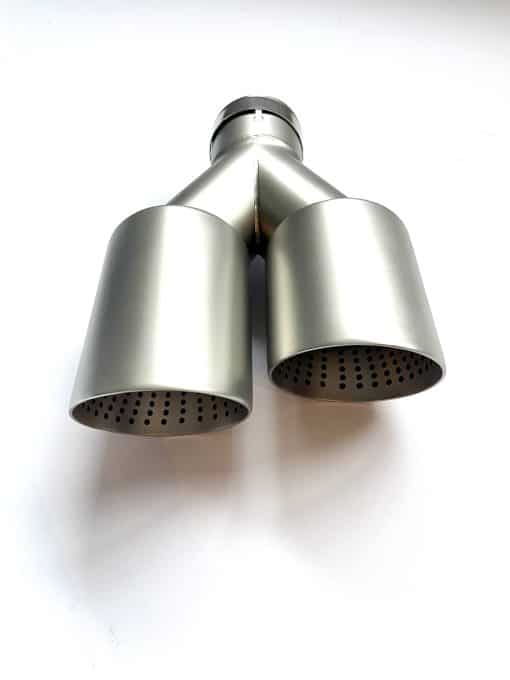 Dubbel uitlaat sierstuk MK8 R Akrapovic Ø 101 | Afgeschuind 2020+ model