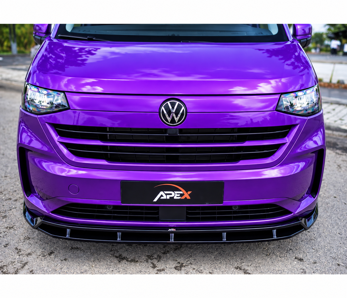 APEX frontsplitter Volkswagen Transporter T7 2022+ paars vooraanzicht